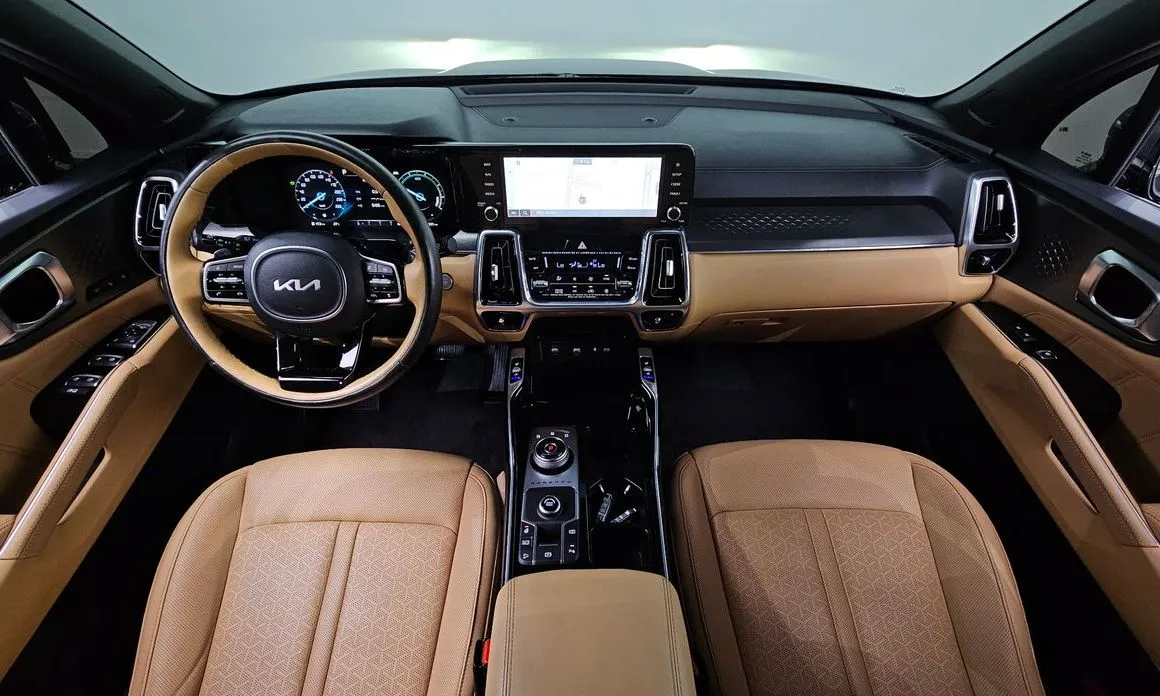 Kia Sorento — фото 8