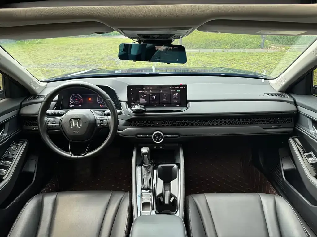 Honda Accord — фото 6