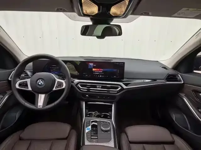 BMW i3 — фото 5