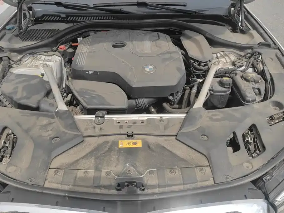 BMW 5 Series New Energy — фото 10
