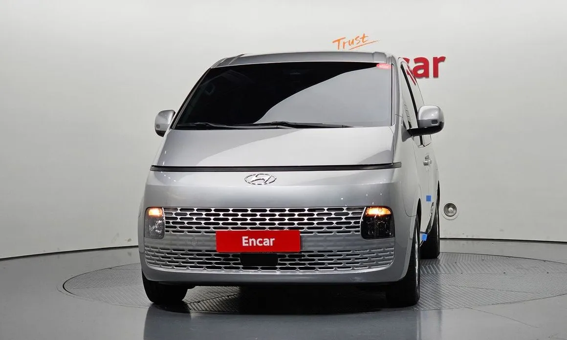 Hyundai Staria — фото 3