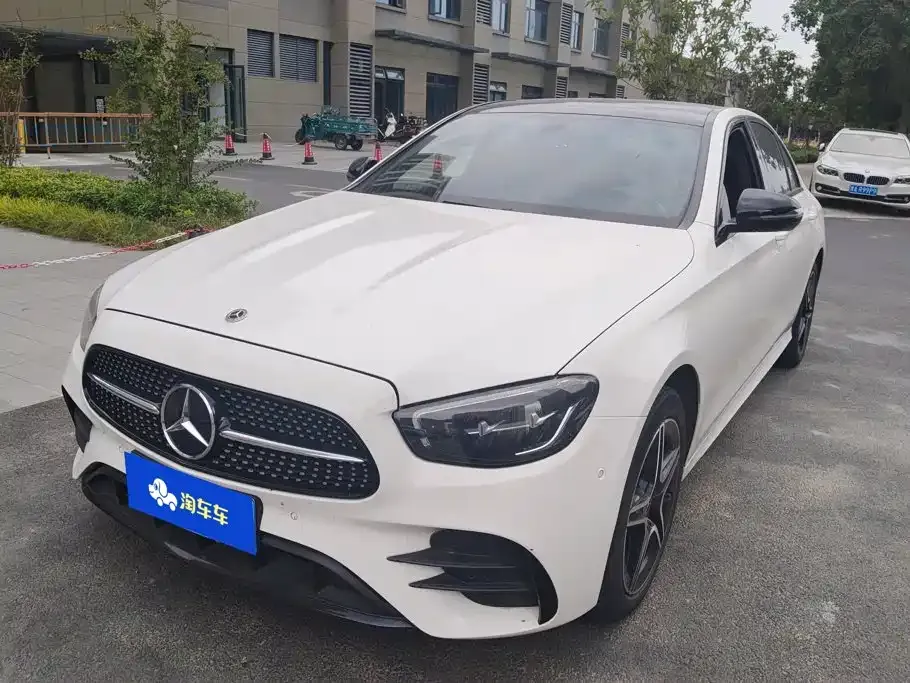 Mercedes-Benz E-Class (Import) — фото 1