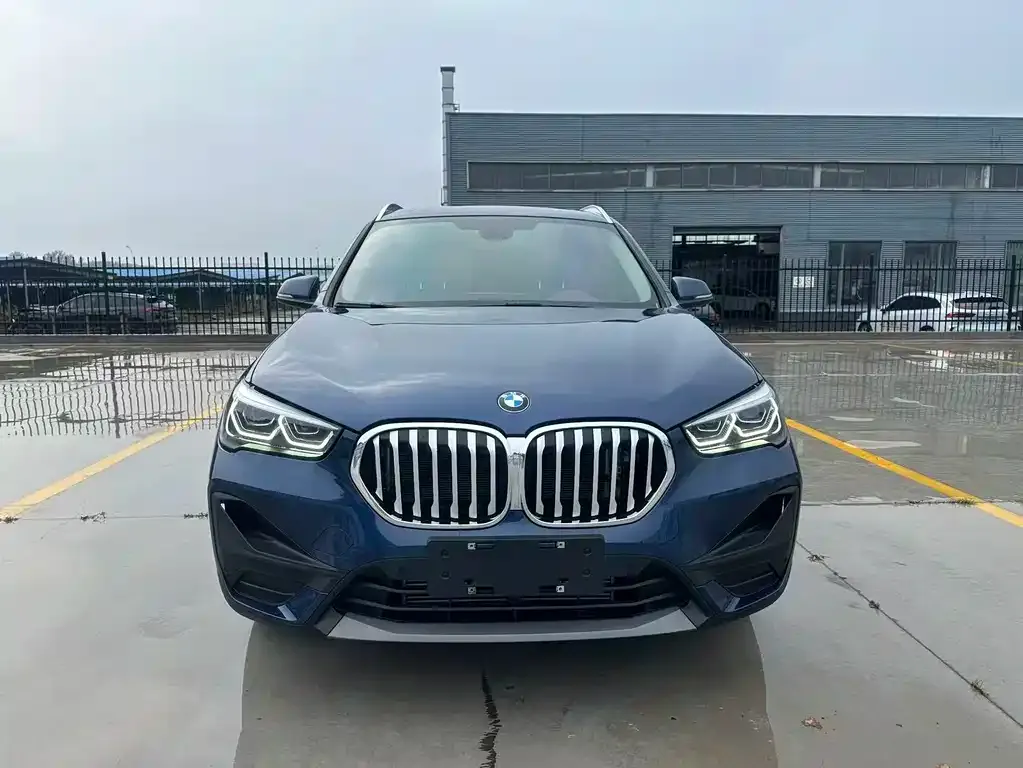 BMW X1 — фото 2