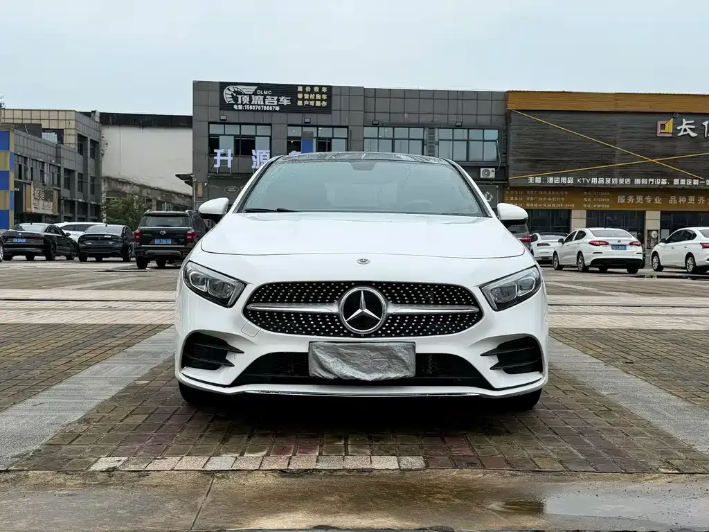 Mercedes-Benz A-Class — фото 1