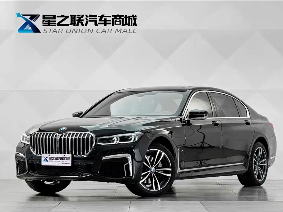 BMW 7 Series — фото 1