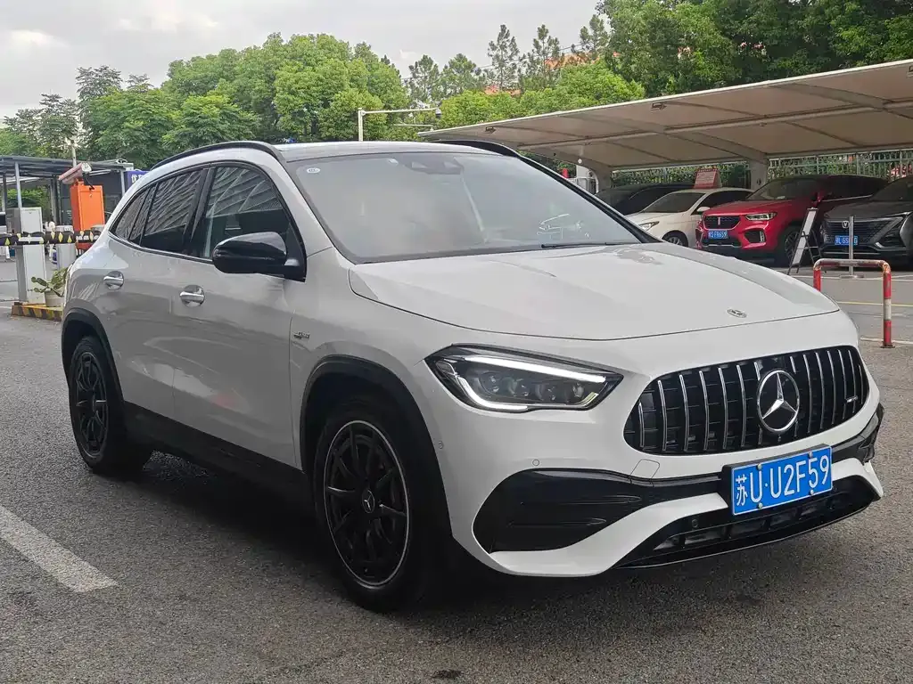 Mercedes-Benz GLA AMG — фото 8