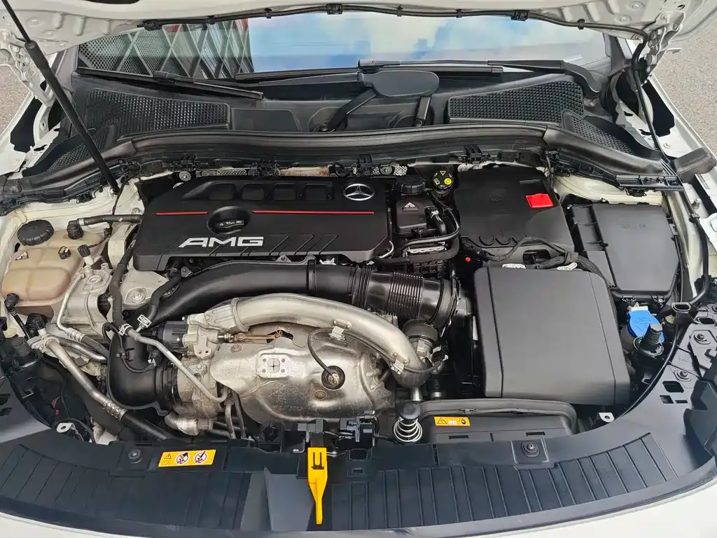 Mercedes-Benz GLA AMG — фото 6