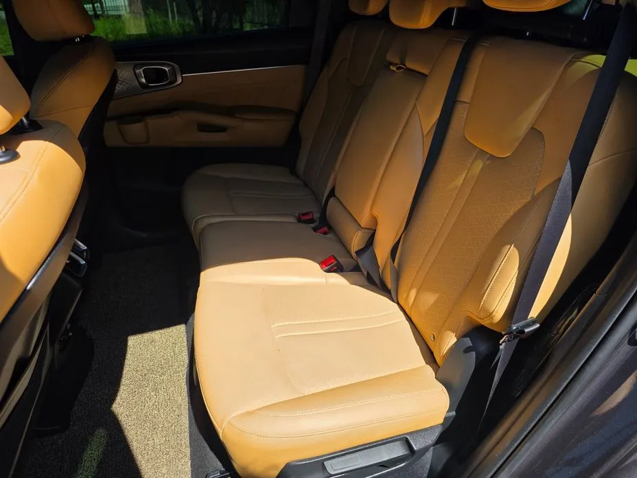 Kia Sorento — фото 2