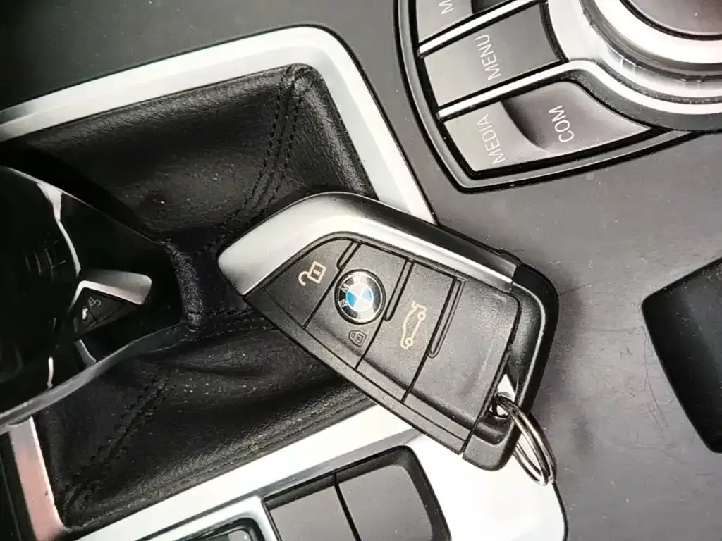 BMW 1 Series — фото 10