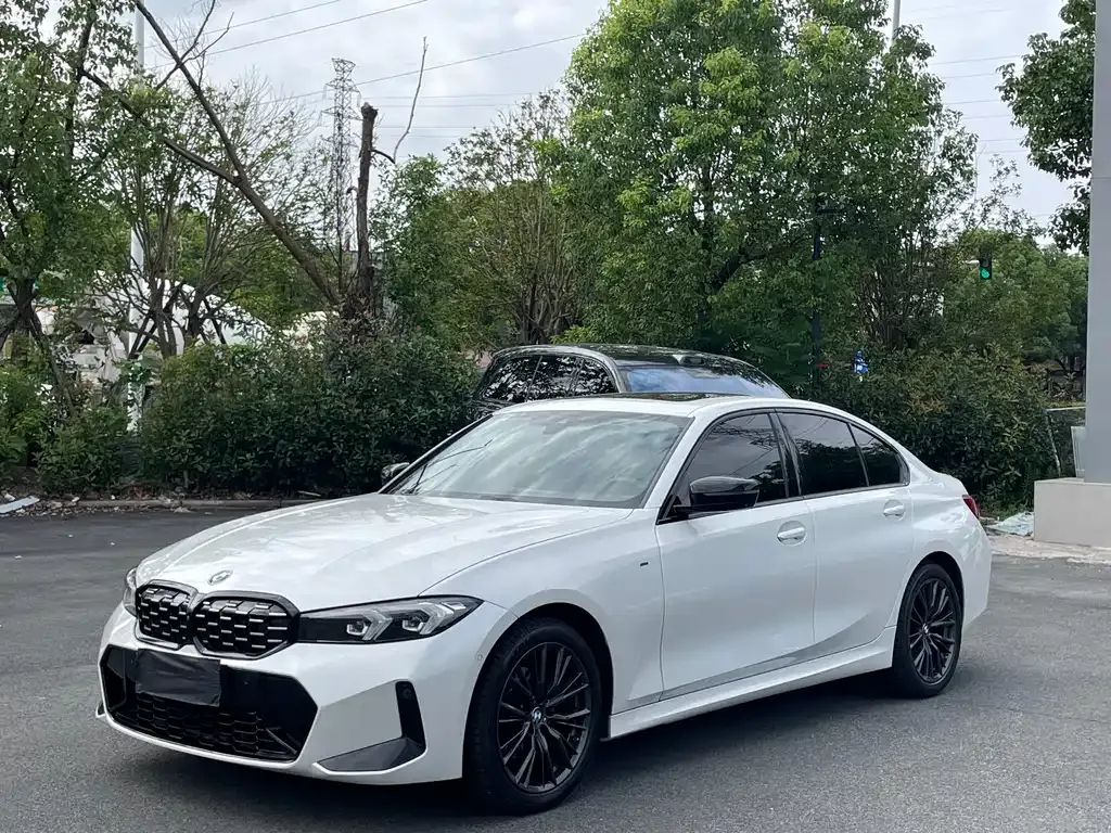BMW 3 Series — фото 1