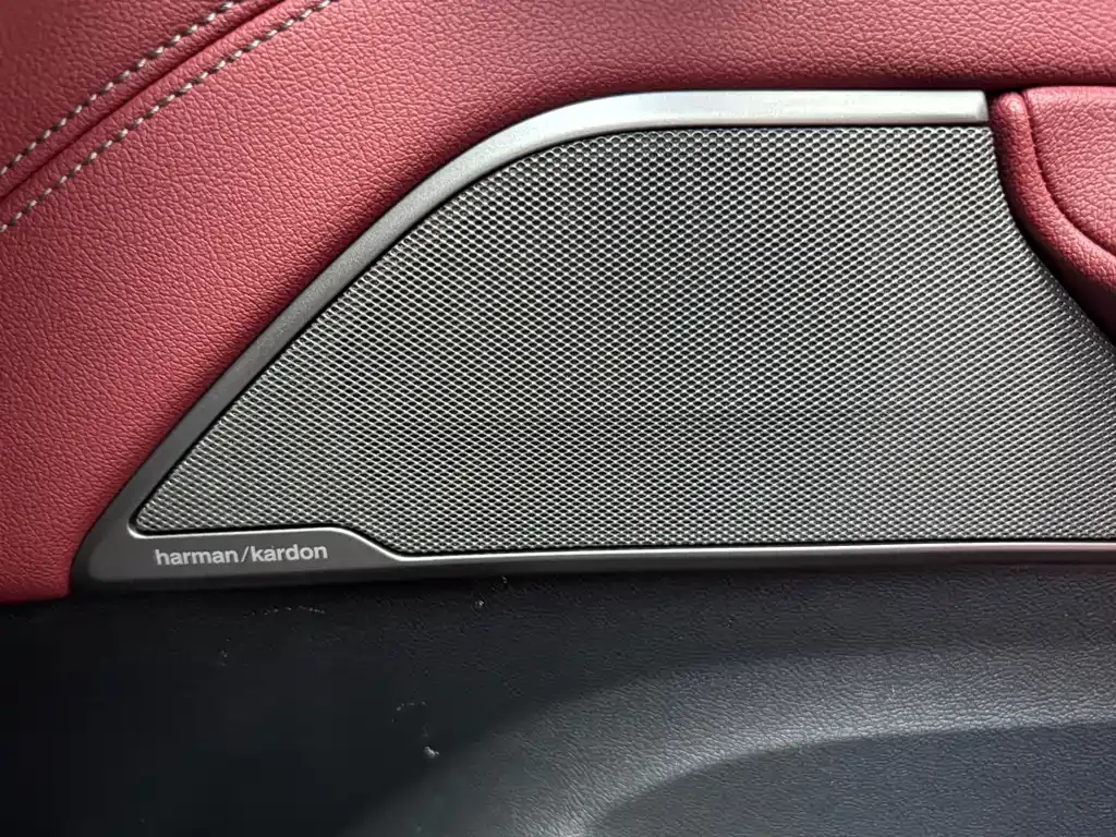 BMW 5 Series New Energy — фото 9