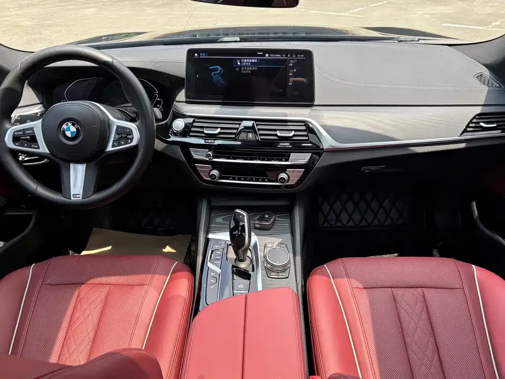 BMW 5 Series New Energy — фото 3