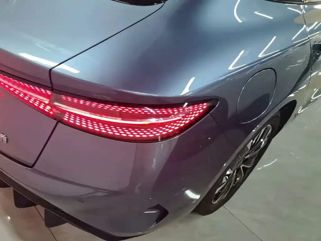 BYD Seal — фото 2