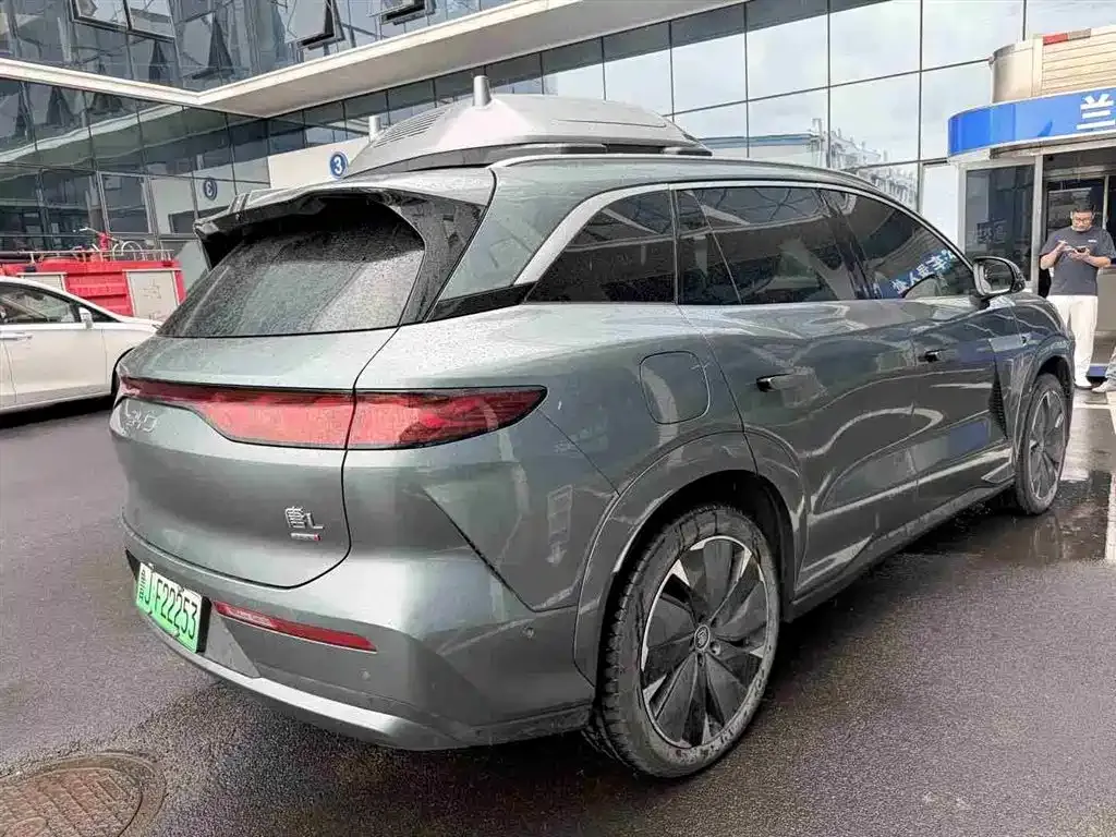 BYD Tang L — фото 10