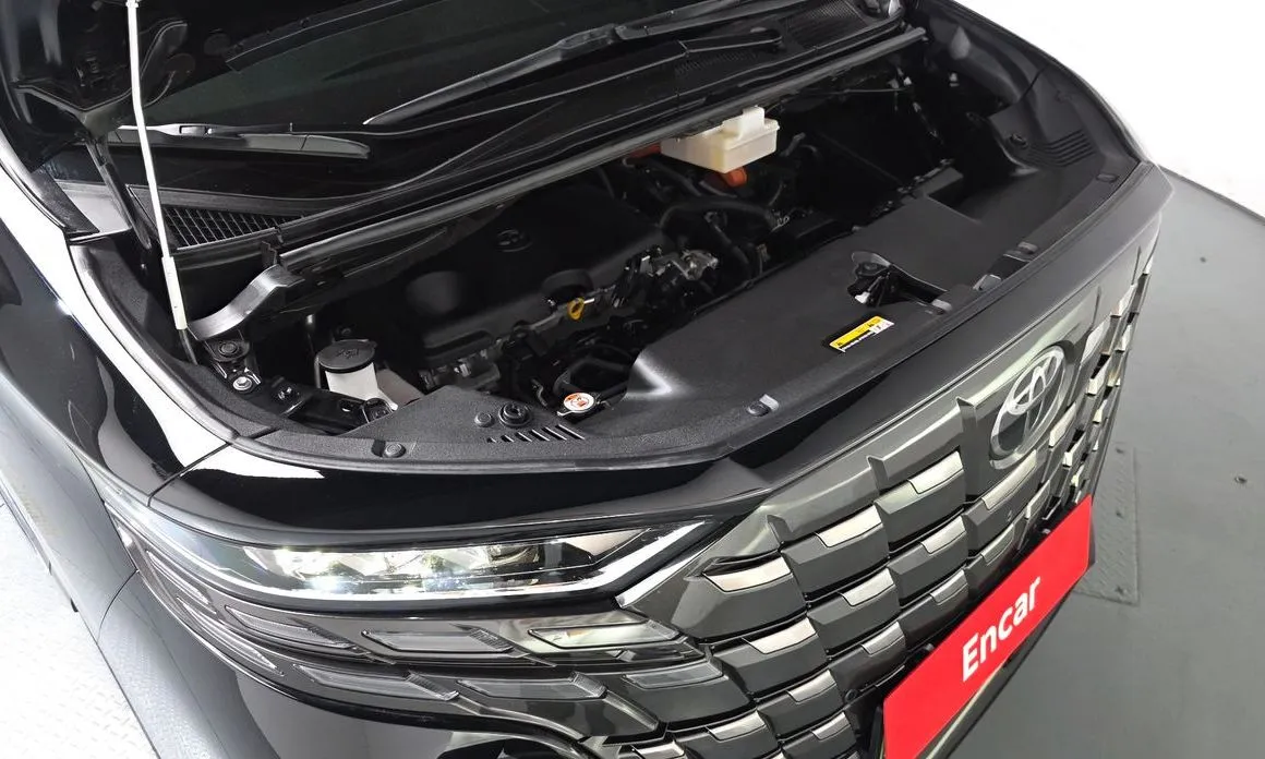 Toyota Alphard — фото 8