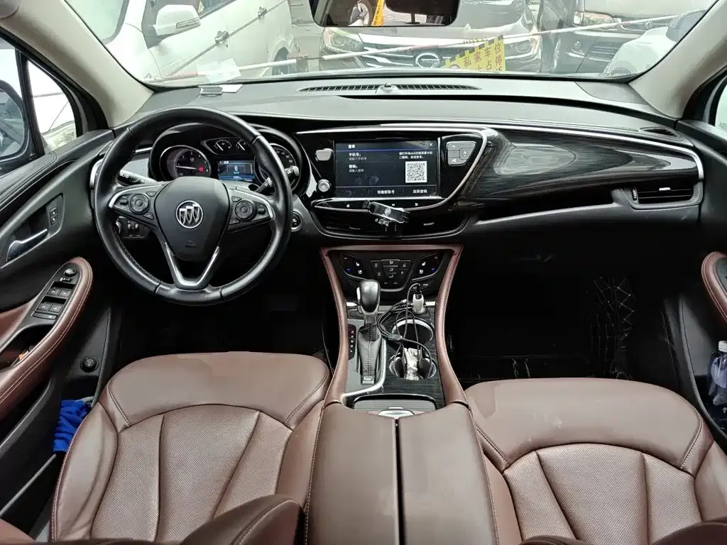 Buick Envision Plus — фото 9