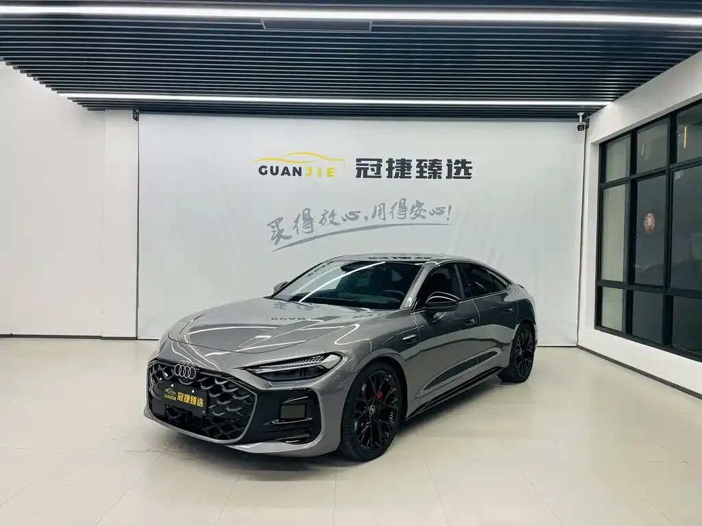 Audi A5L Sportback — фото 1