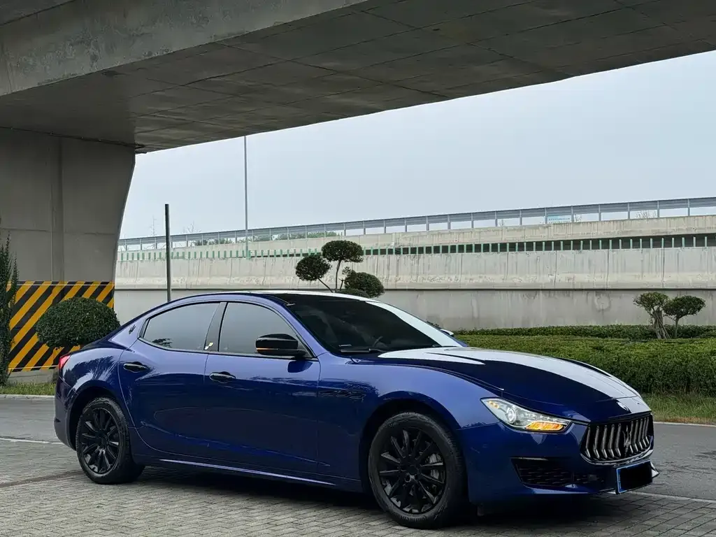 Maserati Ghibli — фото 4