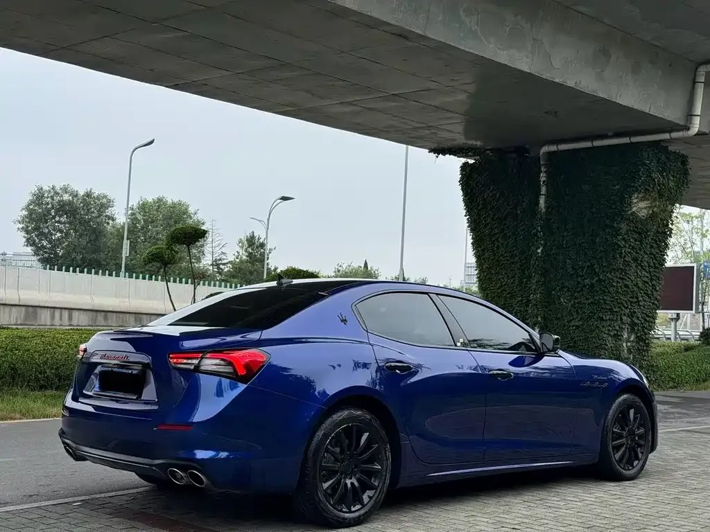 Maserati Ghibli — фото 2