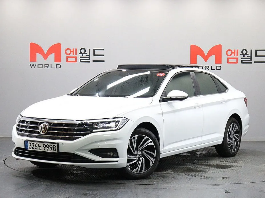 Volkswagen Jetta — фото 1