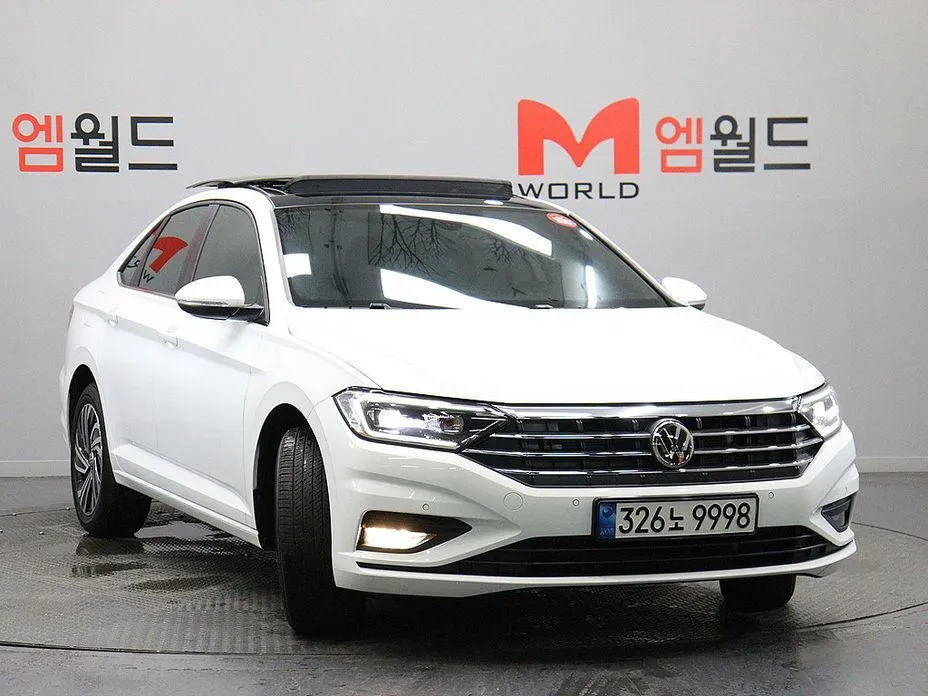 Volkswagen Jetta — фото 2