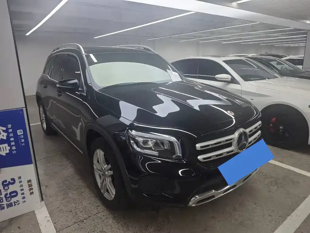 Mercedes-Benz GLB — фото 10