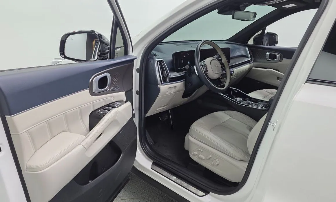 Kia Sorento — фото 6