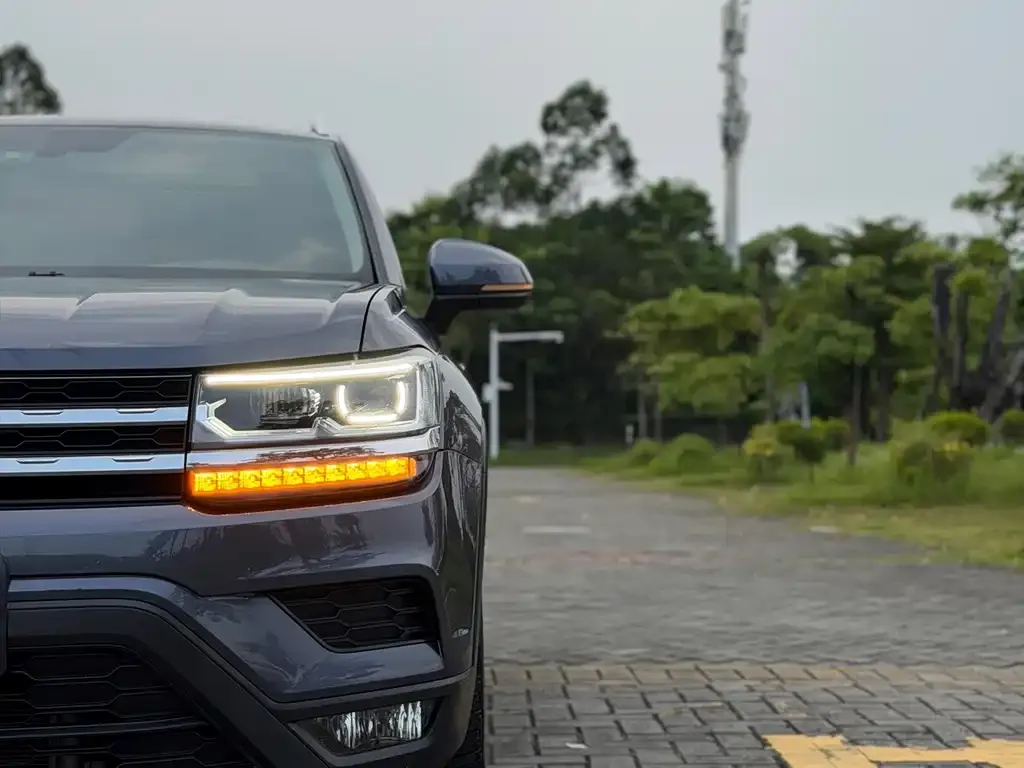 Volkswagen Tharu — фото 4