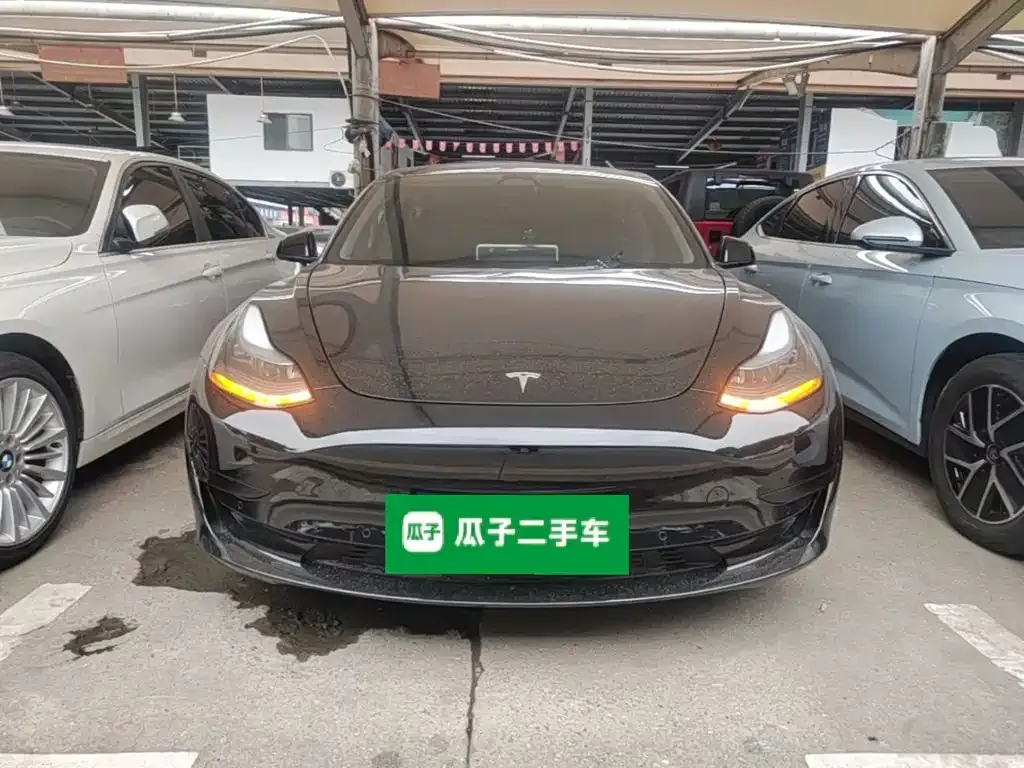 Tesla Model 3 — фото 6