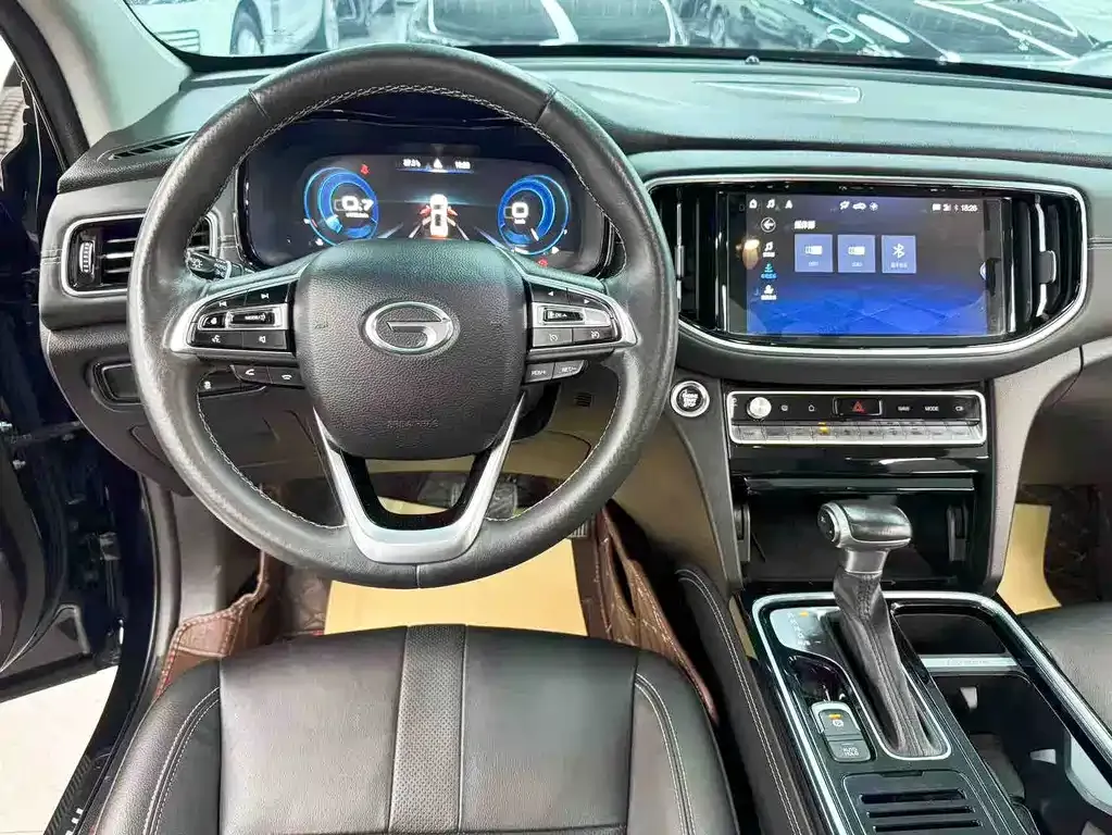 GAC Motor Trumpchi GS8 — фото 10