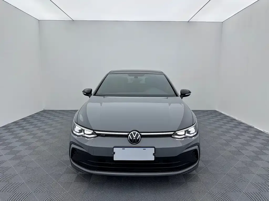 Volkswagen Golf — фото 7
