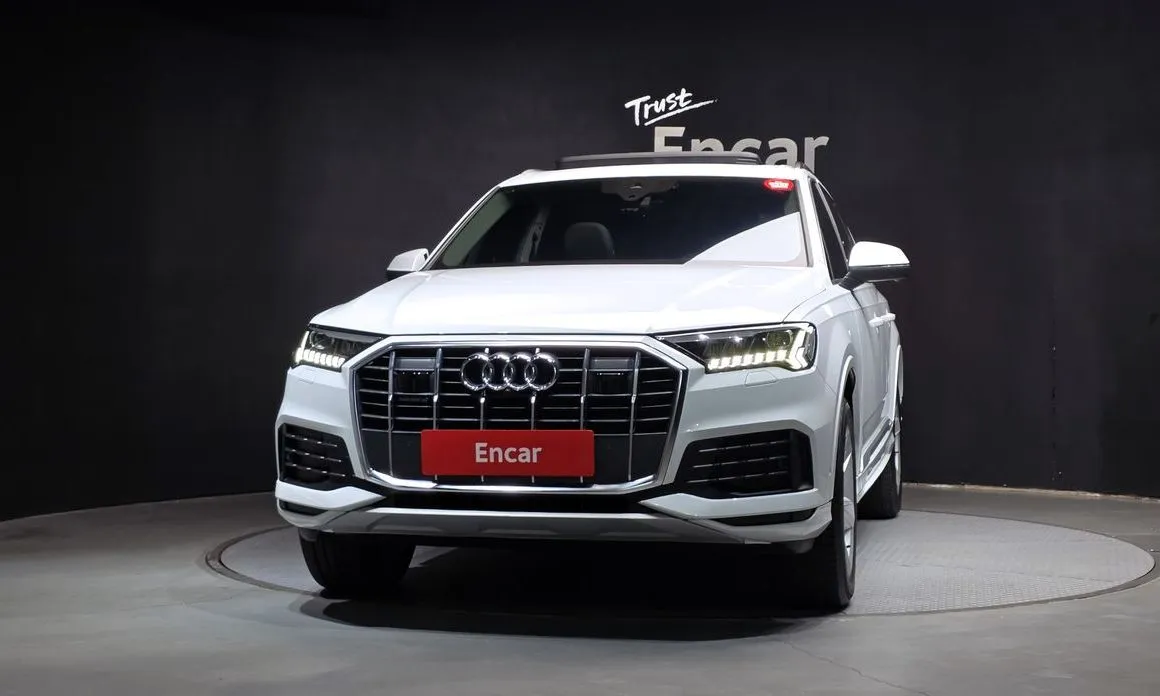 Audi Q7 — фото 2