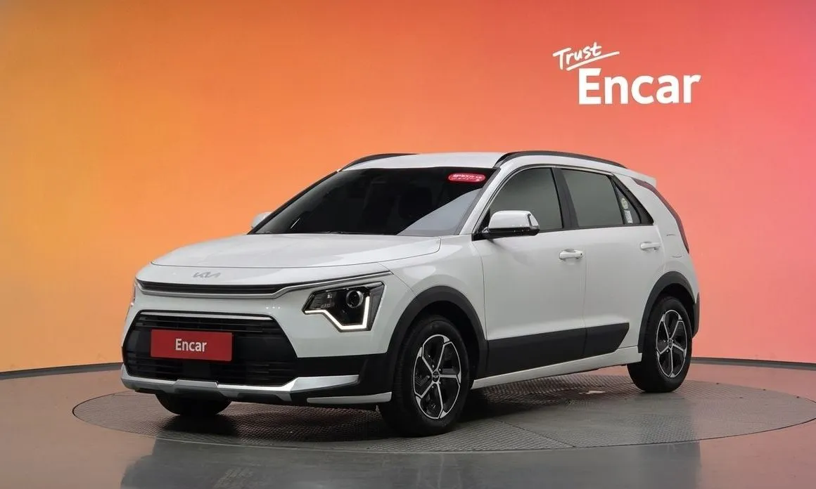 Kia Niro — фото 1
