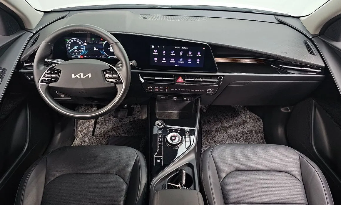 Kia Niro — фото 10