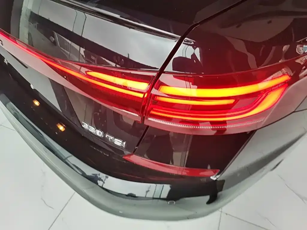 Volkswagen Passat — фото 6