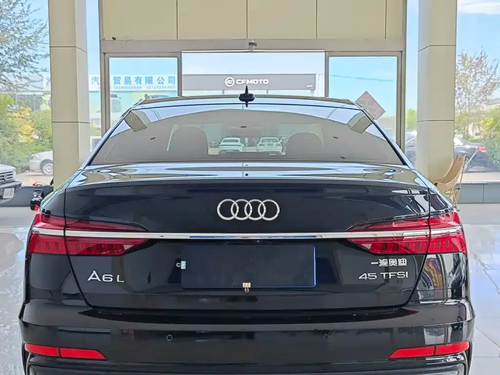 Audi A6L — фото 4