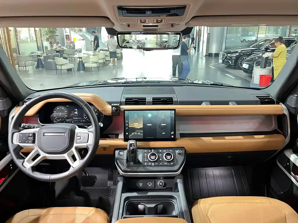 Land Rover Defender — фото 3