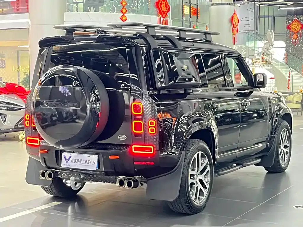 Land Rover Defender — фото 8