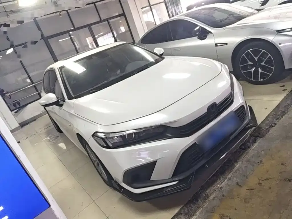 Honda Civic — фото 5