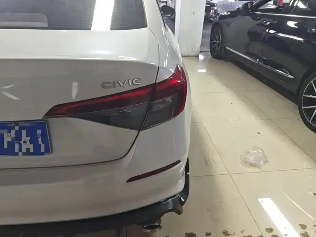 Honda Civic — фото 2