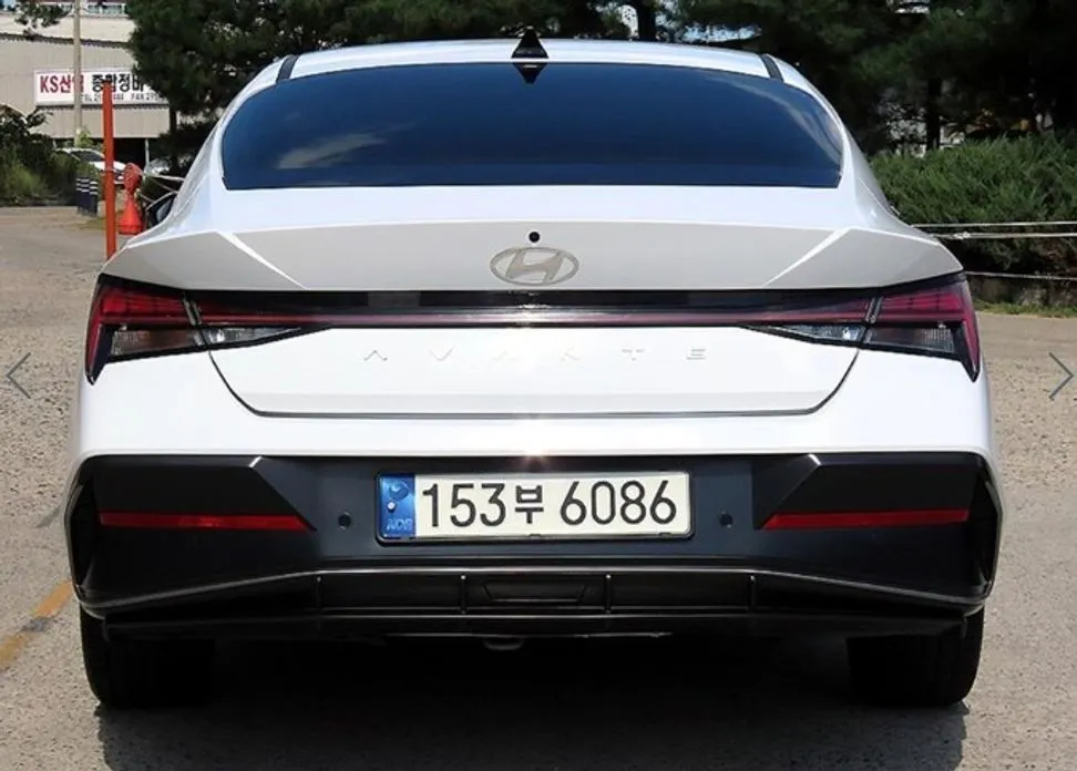 Hyundai AVANTE — фото 3