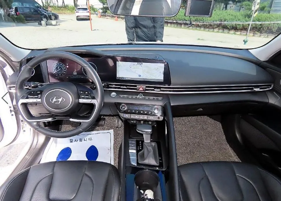 Hyundai AVANTE — фото 4