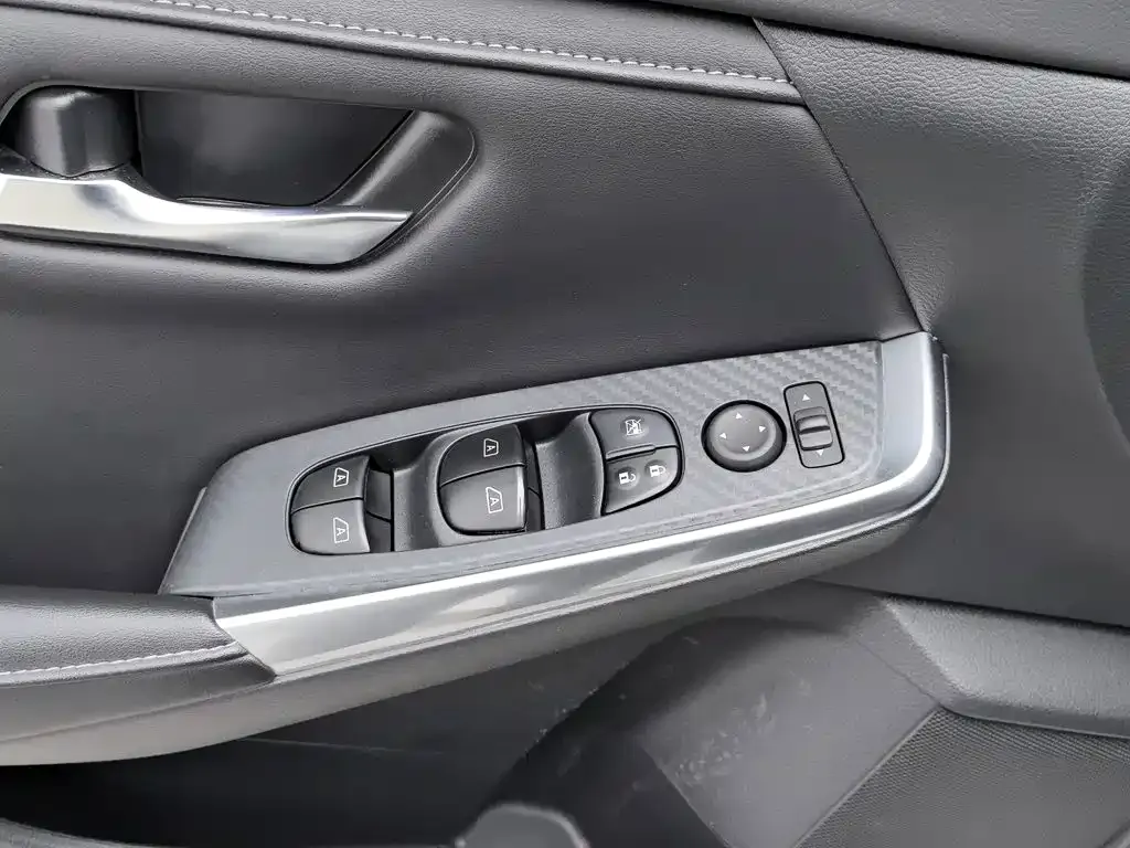 Nissan Sylphy — фото 10