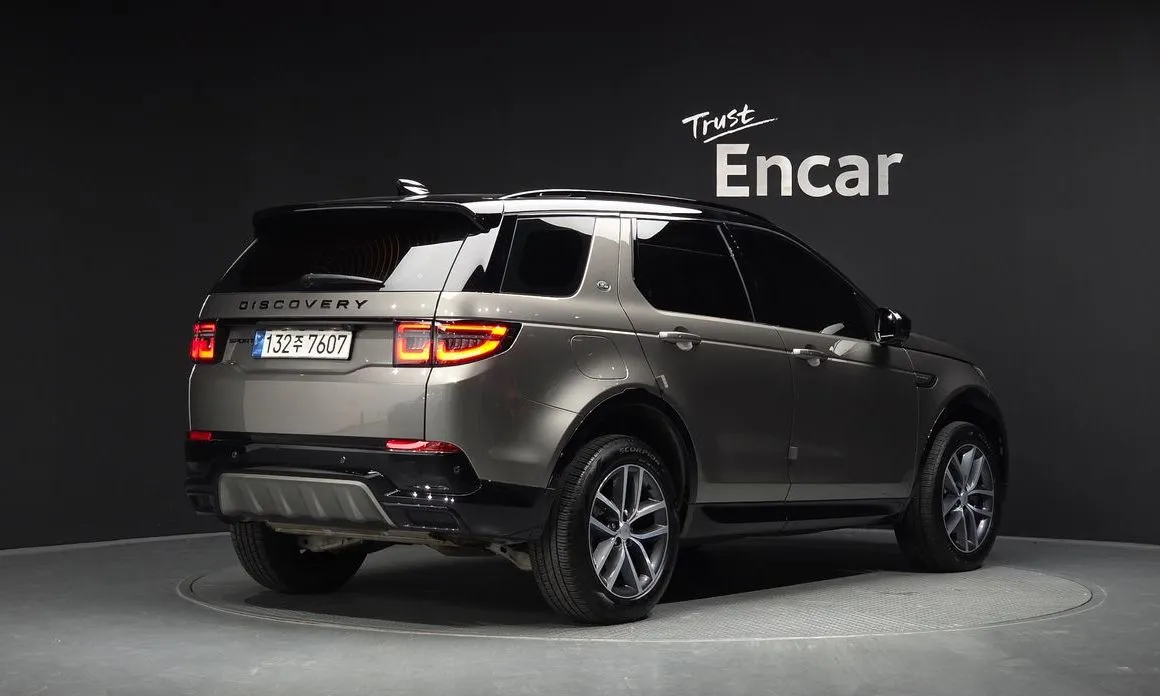 Land Rover Discovery Sport — фото 3