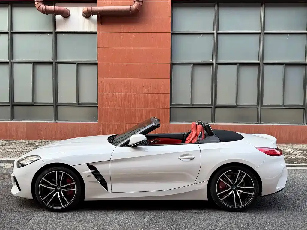 BMW Z4 — фото 7