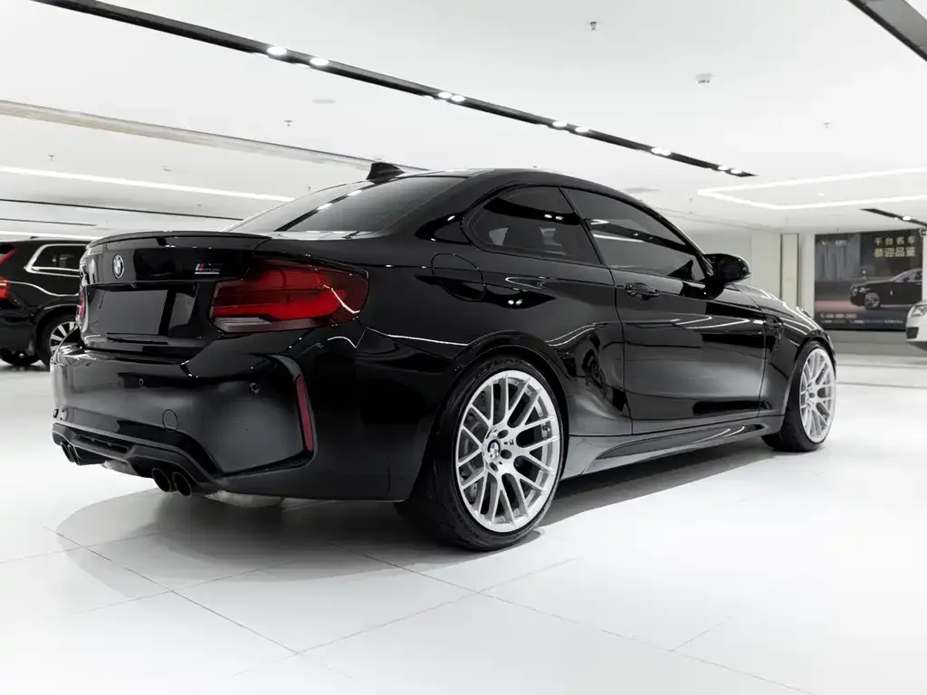 BMW M2 — фото 8