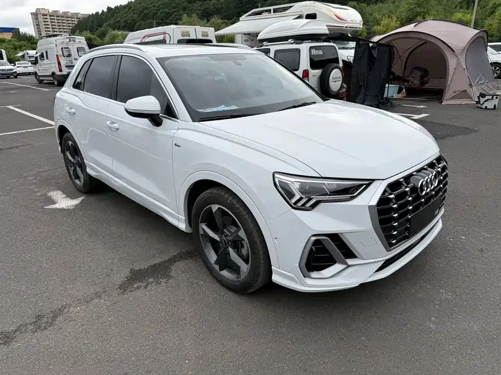 Audi Q3 — фото 3