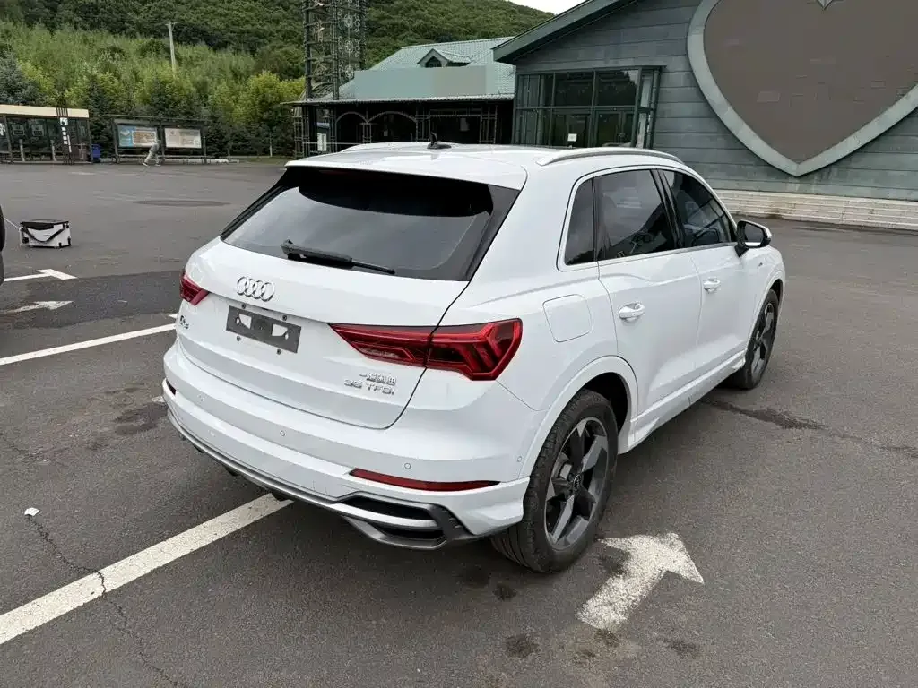 Audi Q3 — фото 2