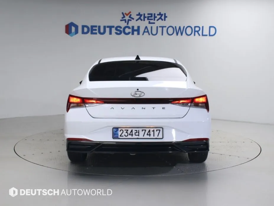 Hyundai AVANTE — фото 9