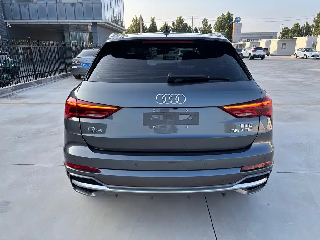 Audi Q3 — фото 2